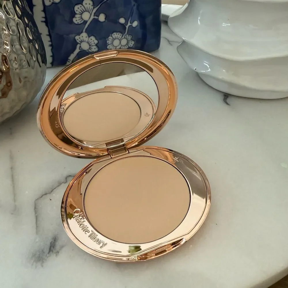 Charlotte Tilbury new without